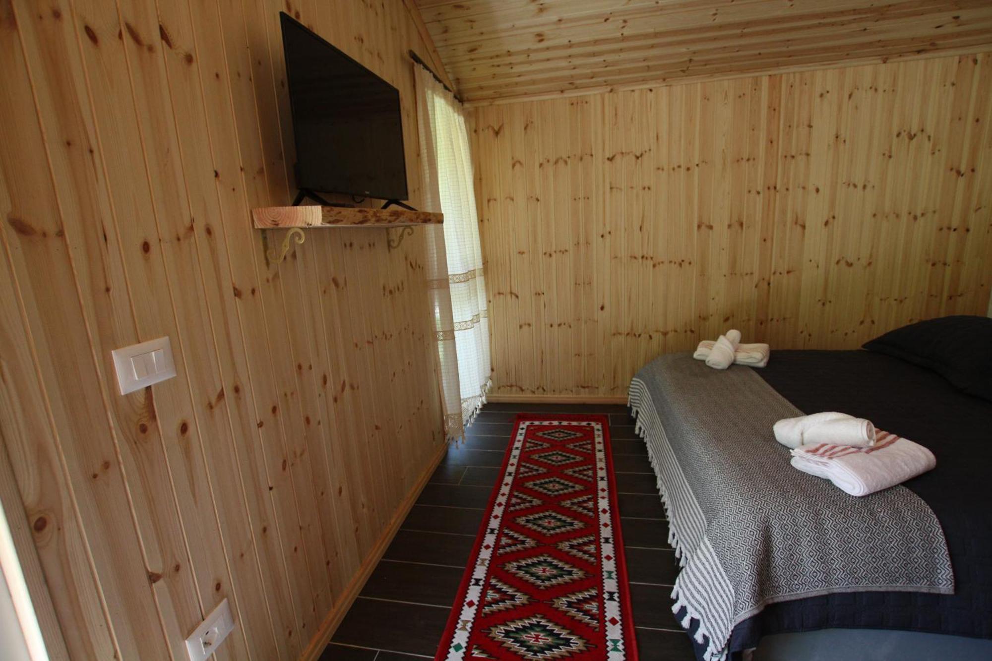Villa Lugina E Shengjergjit ,Bujtinat Tirana Zimmer foto